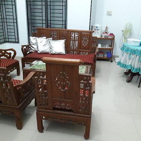 The Royal Residence Lhokseumawe Exterior photo
