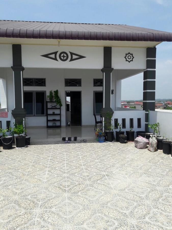 The Royal Residence Lhokseumawe Exterior photo